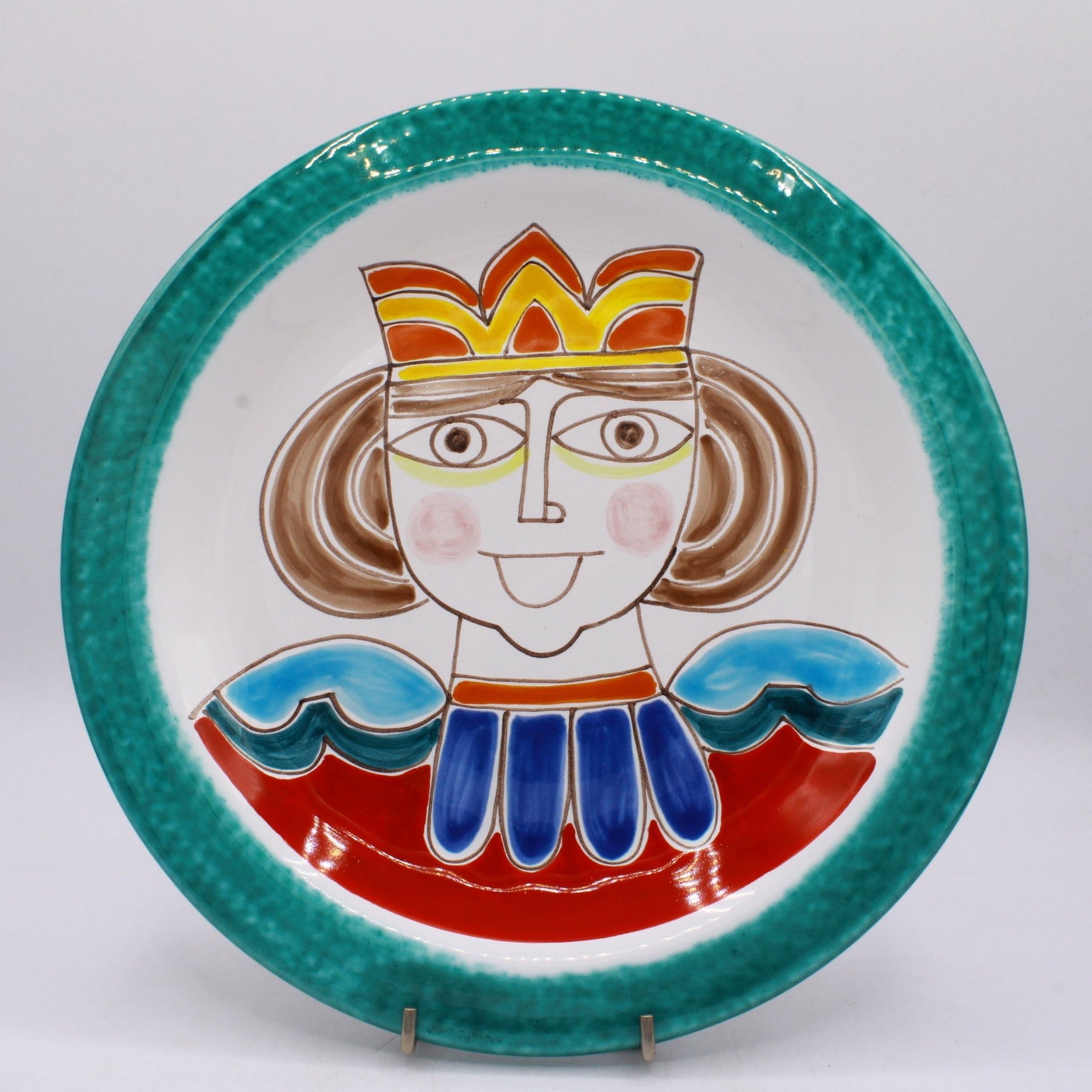 Queen Round Plate
