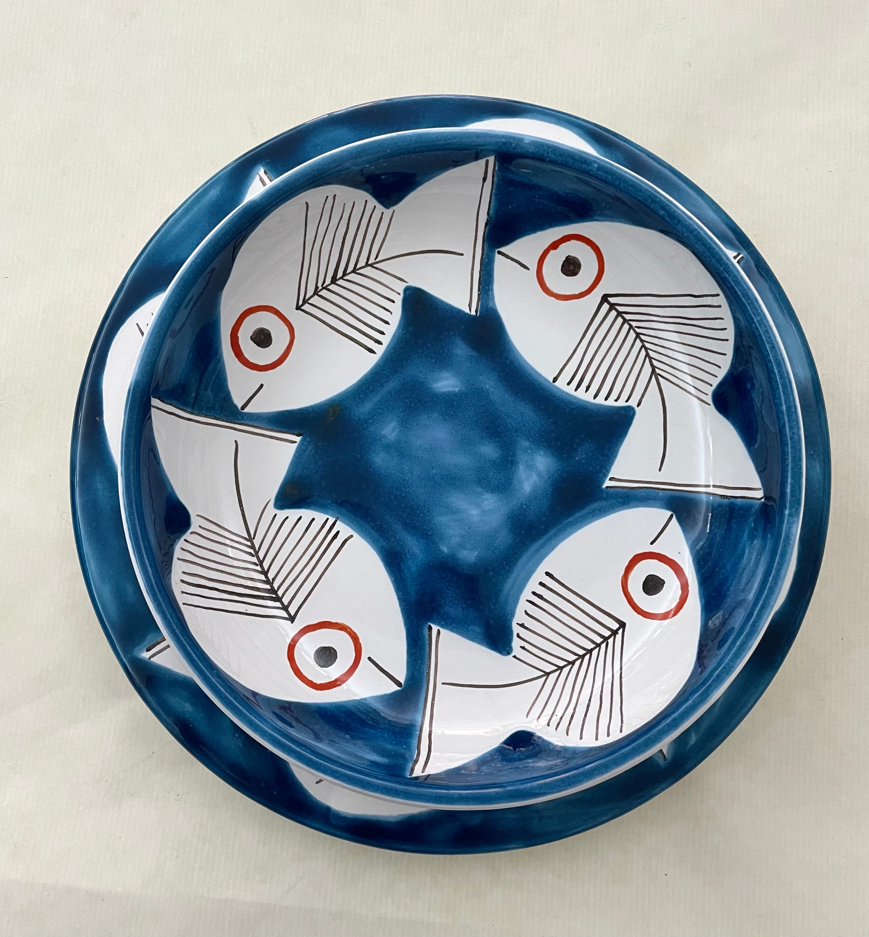 Ginostra plate